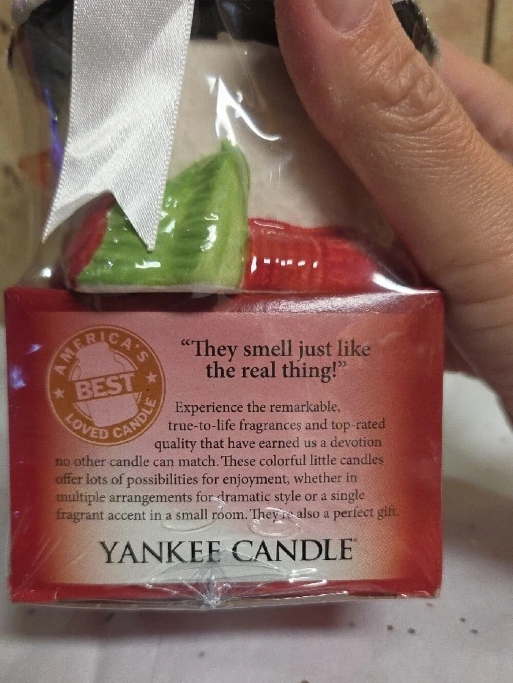 Yankee Candle White Snowman Tealight Holder with Red Scarf